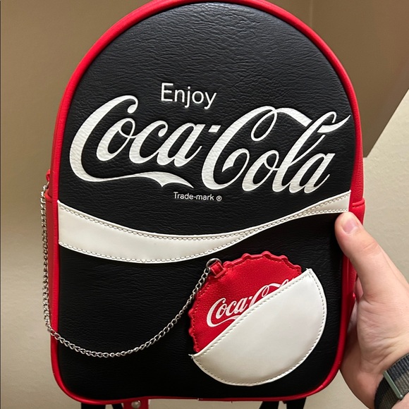 Coca-Cola Backpack Lounge-Fly NEW OBO - Picture 1 of 7